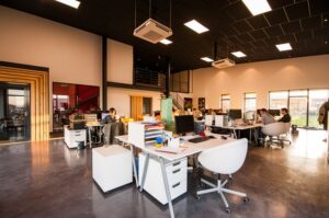 The Open Office Layout: Pros and Cons